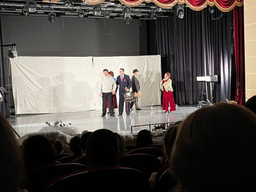 Балтач мәдәният үзәгендә Г. Кариев театры Ренат Харисның «Умырзая» спектаклен тәкъдим итте