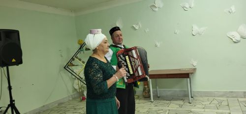 Чапшар, Кенә авылы клубы үзешчәннәре «Наз»да булган