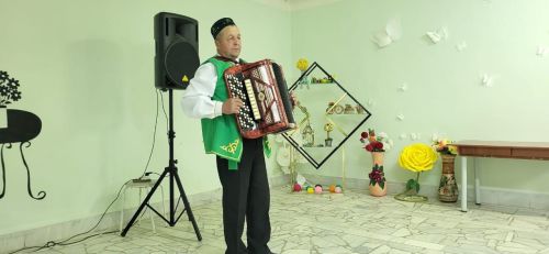 Чапшар, Кенә авылы клубы үзешчәннәре «Наз»да булган