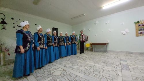 Чапшар, Кенә авылы клубы үзешчәннәре «Наз»да булган