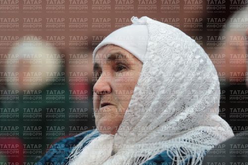 «Әниләре булырга тырыштым»