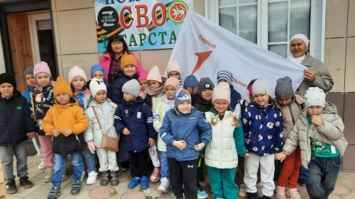 Бакча балалары да гуманитар ярдәм туплый (+ бик күп фото)