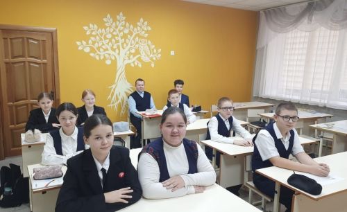 Туннэ Удмурт кыллэн нуналыз!