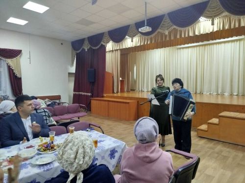 Яңгулда «Җиргә гүзәллек, илгә батырлык бирүче сез - әниләр» дип исемләнгән тематик бәйрәм кичәсе узды