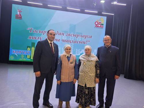 Иң беренче кояш бездән чыга, аннан гына китә Казанга