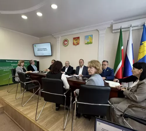 Балтачта чираттагы иҗтимагый Совет утырышы узды