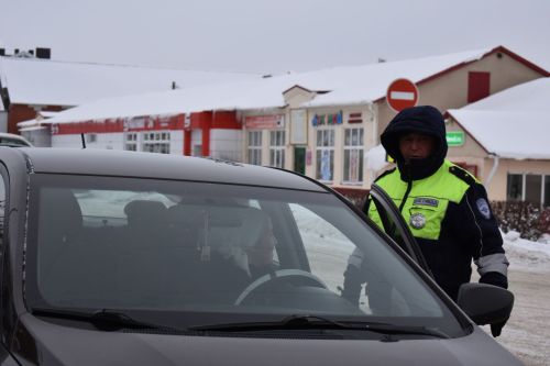 Балтачта Кыш бабай шоферларны да сөендерә