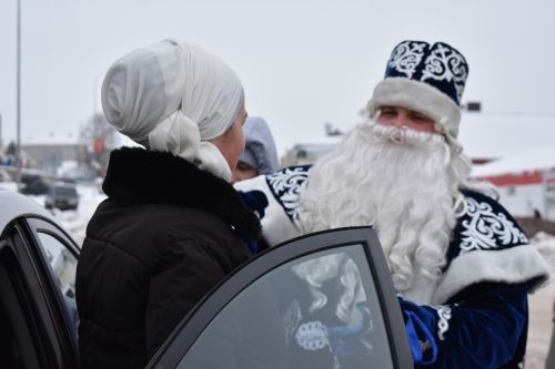 Балтачта Кыш бабай шоферларны да сөендерә