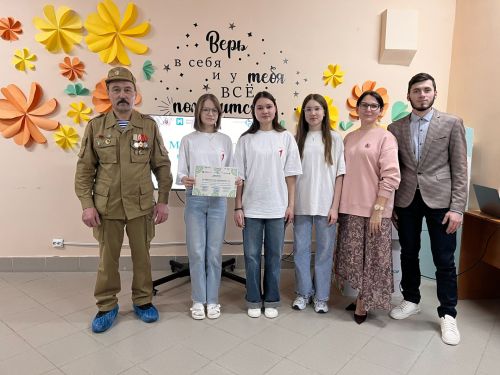 Смәел укучылары «Мин татарча сөйләшәм» интеллектуаль уенында җиңү яулаган