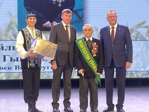 Тирең тамган җирдә генә бәхетле була тормыш