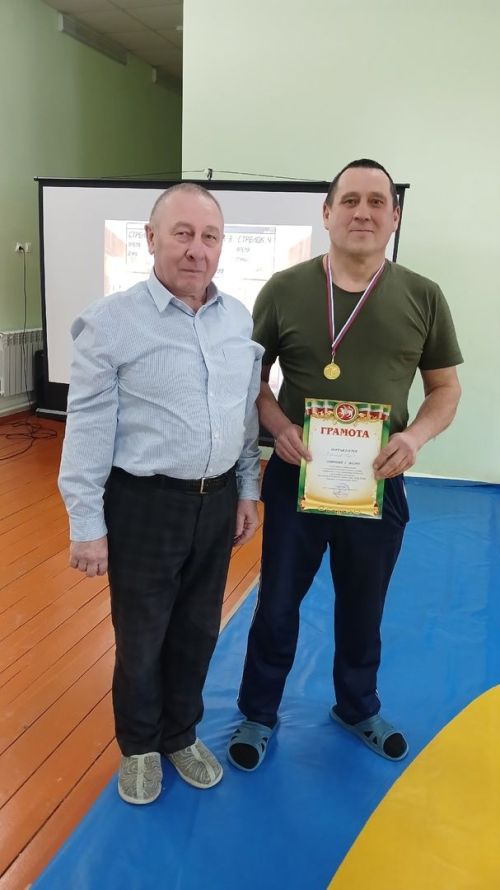 Балтачта хәрби ветераннар ярышты