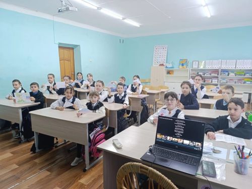 Елена Вәлиева:  «Ярдәм итүегез алдында баш иябез!»