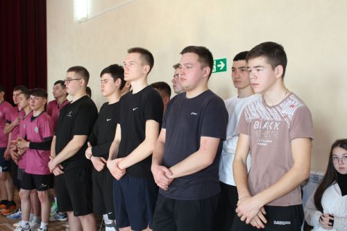 Дамир батыр истәлегенә волейбол ярышлары узды