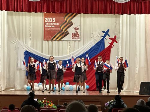 Нөнәгәрдә Ватанны саклаучылар елын ачтылар