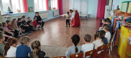 Карадуган балалар бакчасына кунак килгән...