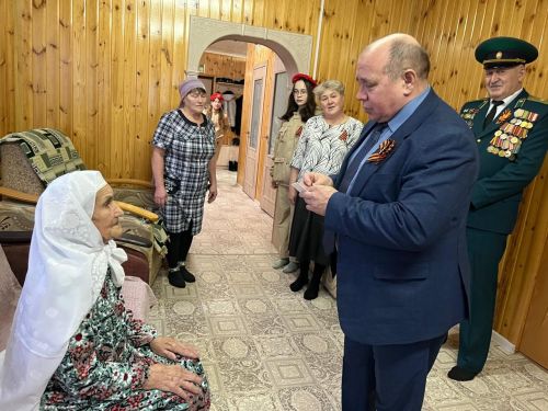 Маңгай тире түккән буынга медаль бирәләр