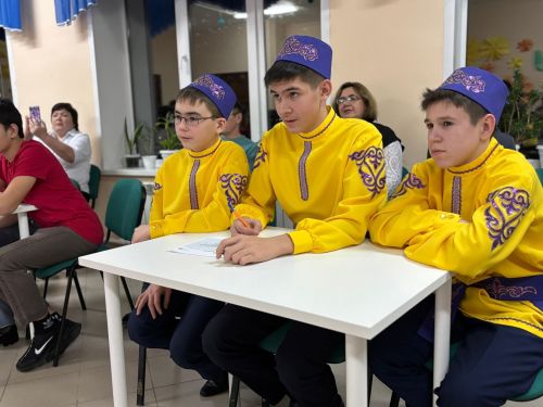 «Факел» яшьләр клубында «Мин татарча сөйләшәм — 2» уенының икенче зона этабы узды