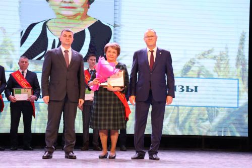 Районыбызда бик зур чара — алдынгылар слеты булып узды