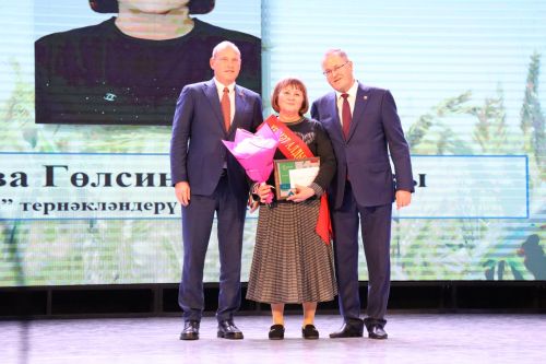 Районыбызда бик зур чара — алдынгылар слеты булып узды