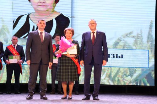 Районыбызда бик зур чара — алдынгылар слеты булып узды