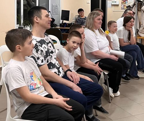 Карадуган балалары әти-әниләре белән «Гаиләле аҗаган»да катнашты