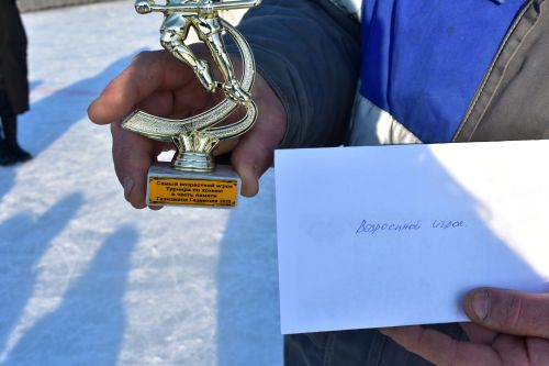 Пусть ваши имена отражаются в полезных делах