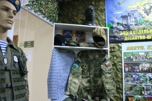 Балтач гимназиясендә Безнең геройларга багышланган музей-почмак оештырылган