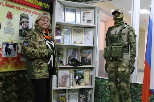 Балтач гимназиясендә Безнең геройларга багышланган музей-почмак оештырылган