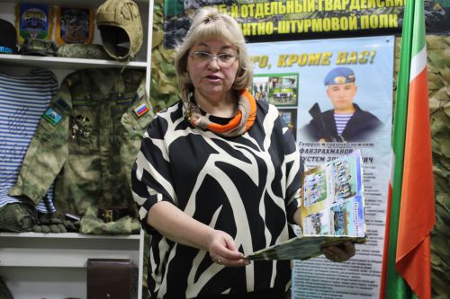 Балтач гимназиясендә Безнең геройларга багышланган музей-почмак оештырылган