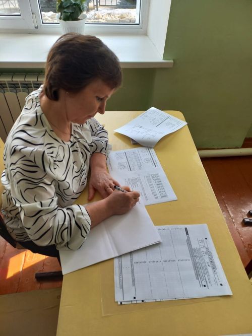 Балтачта әти-әниләр бердәм дәүләт имтиханы тапшырды