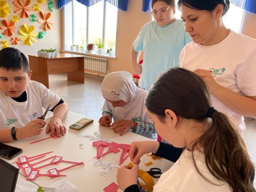 «Факел»лылар Бөек Җиңүнең 80 еллыгына багышлап «Яран гөл» операциясен башлап җибәрде