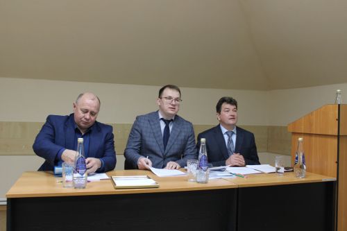 Кушсалар да, алсалар да, аякта нык калалар