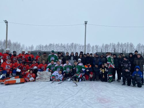 Карадуган һәм Смәелдә алкалы хоккей буенча чемпионатның финал уенары узды