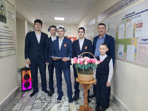 Бәйрәм рухын сизә күңелләр