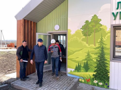 Балтачта барган төзелешләр белән республиканың төп инвестицион-төзелеш идарәсе җитәкчесе танышты