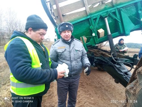 «Уңыш»лыларның техникасы язгы кыр эшләрен тулы әзерлектә