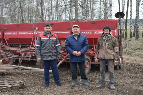 «Активист» басуларында язгы кыр эшләре гөрли