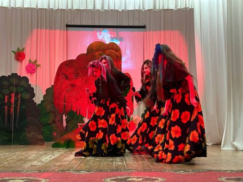 «Сәяр» театр фестиваленең район этабы җиңүчеләрен бүләкләделәр