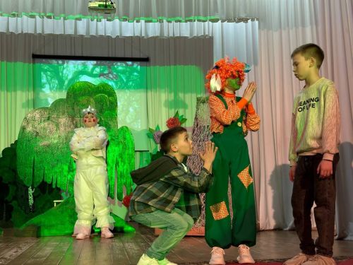 «Сәяр» театр фестиваленең район этабы җиңүчеләрен бүләкләделәр