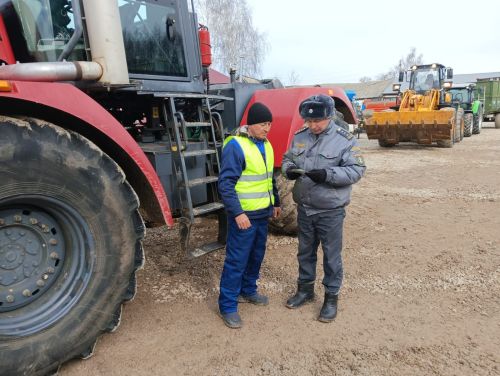 «Кама» механизаторлары тракторларын тиешенчә әзерләгәнме?