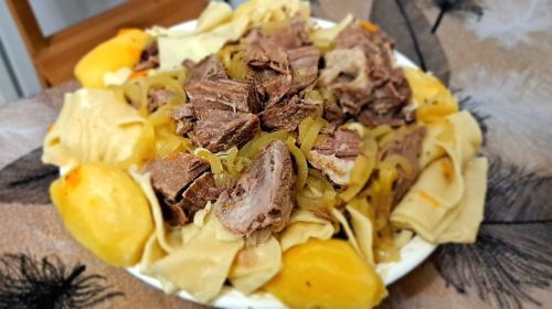 Лилия Әскаровадан бишмармак рецепты