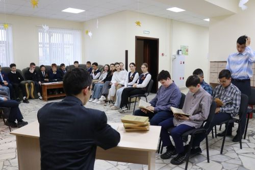 Балтач мәктәбе укучылары «Солдат пилоткасы» ясады