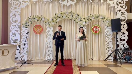 Балтачта 60-65 ел бергә гомер юлы үткән мөхтәрәм парларны район җитәкчелеге югарылыгында хөрмәтләделәр