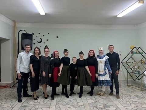 «Наз»да кабат бәйрәм, артистлар килгән