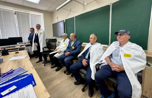 Балтачта иң яхшы сыер савучы һәм ясалма орлыкландыру технологын ачыклыйлар