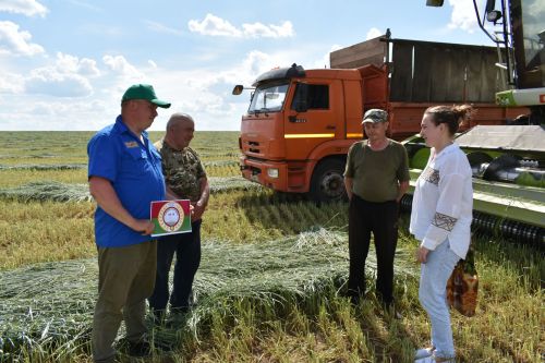 «Кызыл юл»лылар сенаж сала башлады
