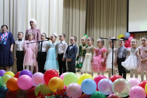 Бөрбаш балалар бакчасы концерты елатты да, елмайтты да (+ бик күп фото)