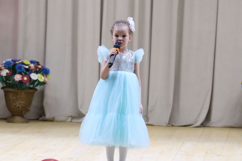 Бөрбаш балалар бакчасы концерты елатты да, елмайтты да (+ бик күп фото)