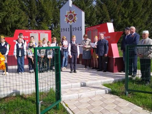 Сизнер гуртысь Быдӟым Атыкай оже 100-лэсь трос мурт пыриськем