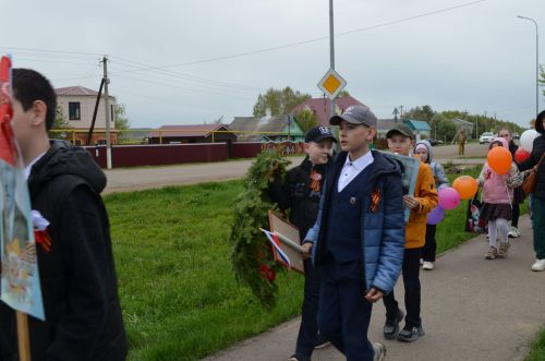 Мы в вечном долгу перед теми, кто подарил нам мир